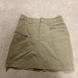 Athleta Tan skirt size 6